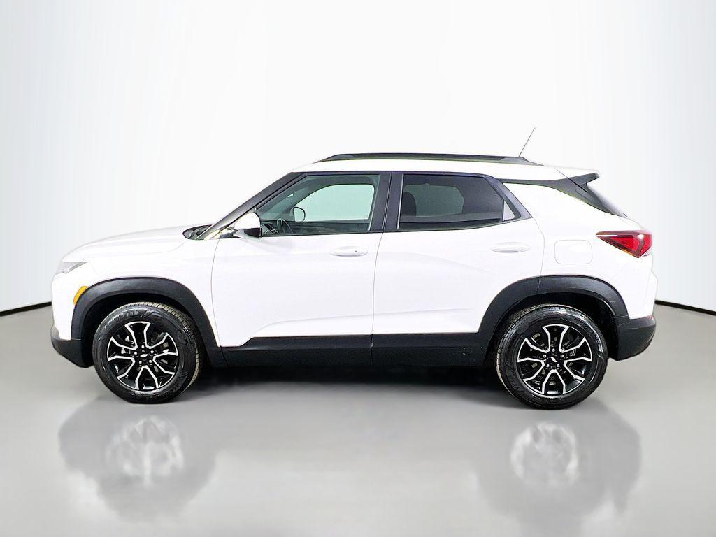 used 2023 Chevrolet TrailBlazer car, priced at $19,476