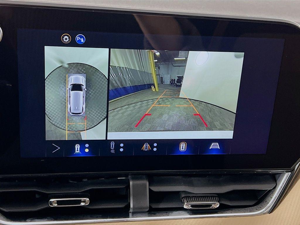 new 2026 Chevrolet Equinox car, priced at $39,308