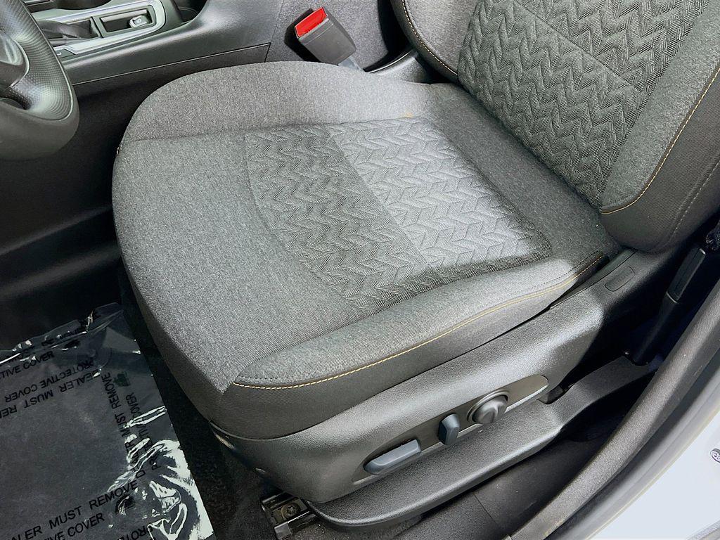 used 2022 Chevrolet Equinox car, priced at $16,813