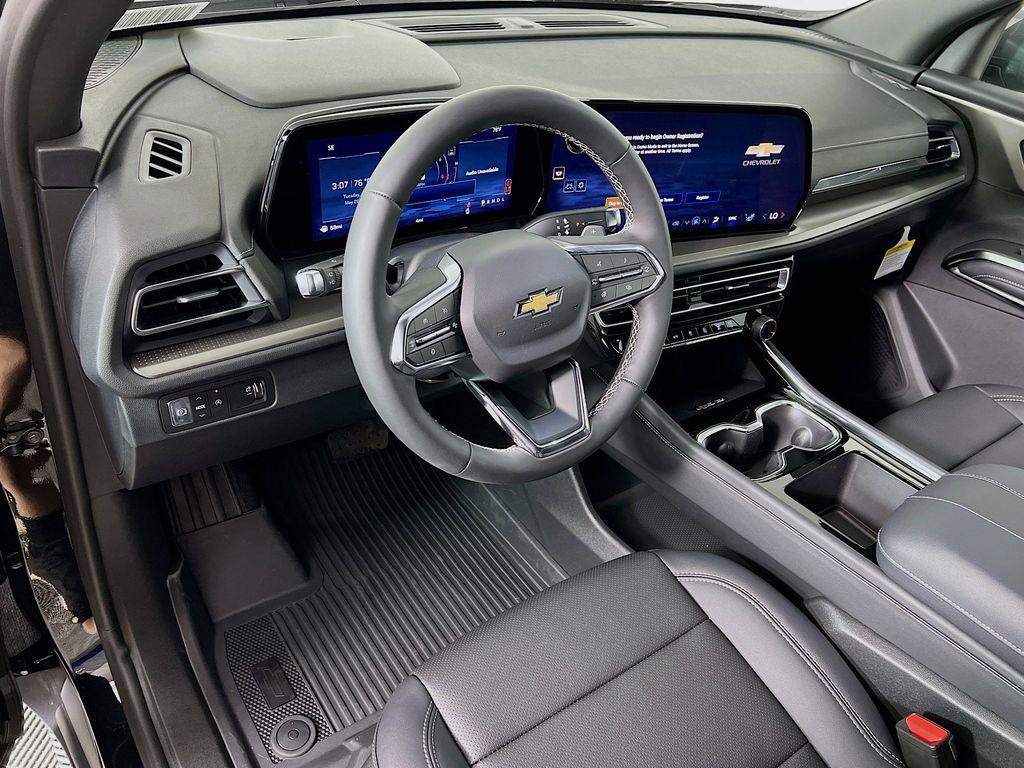 new 2026 Chevrolet Traverse car, priced at $46,007