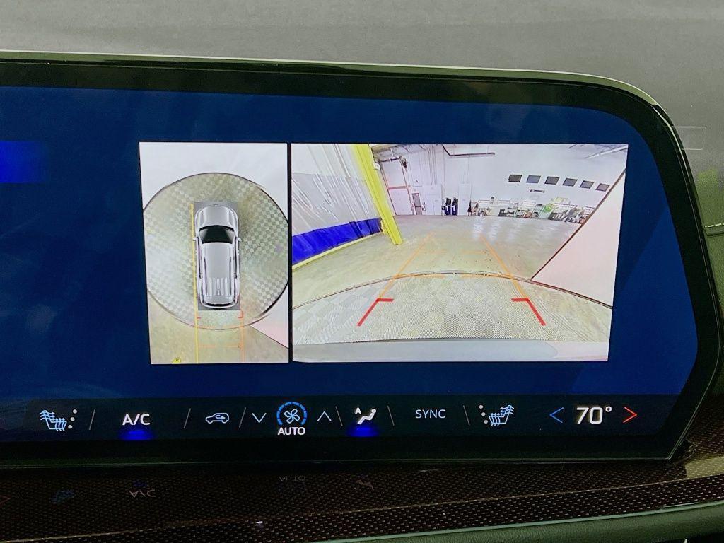 new 2026 Chevrolet Traverse car, priced at $51,502