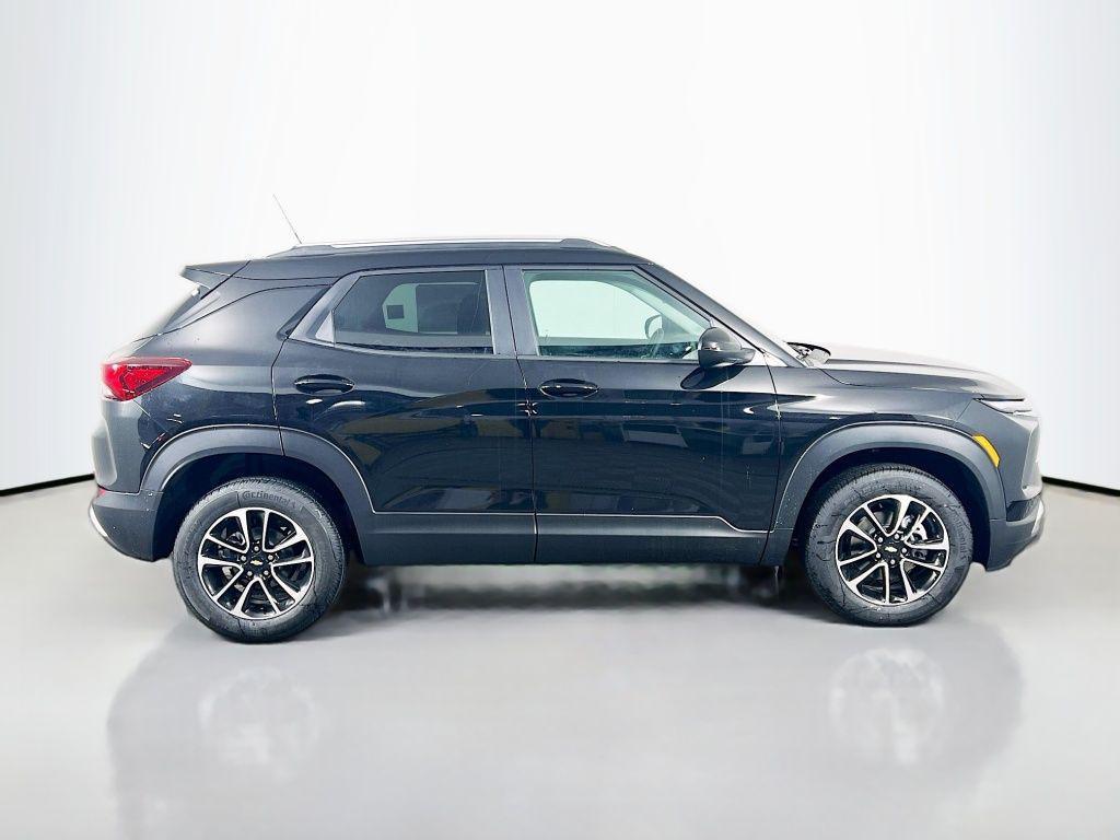 new 2026 Chevrolet TrailBlazer car, priced at $26,725