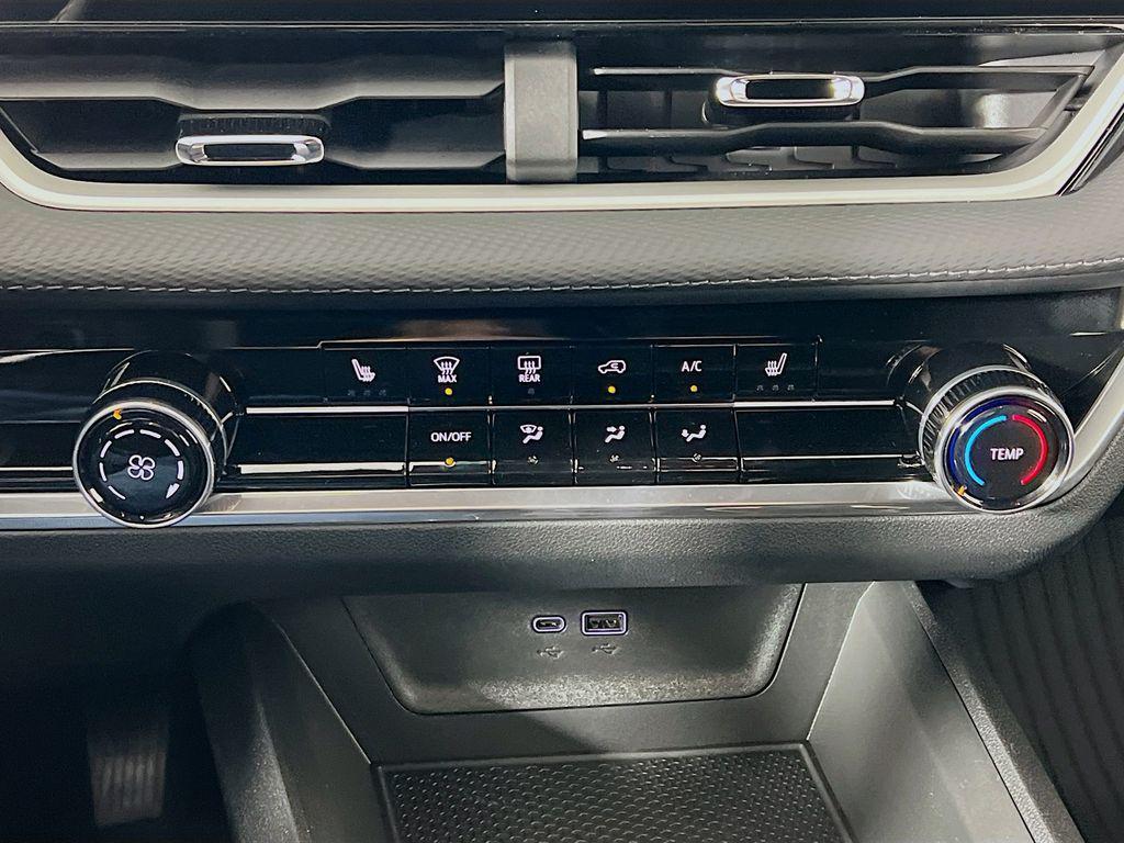 new 2026 Chevrolet Equinox car, priced at $29,731