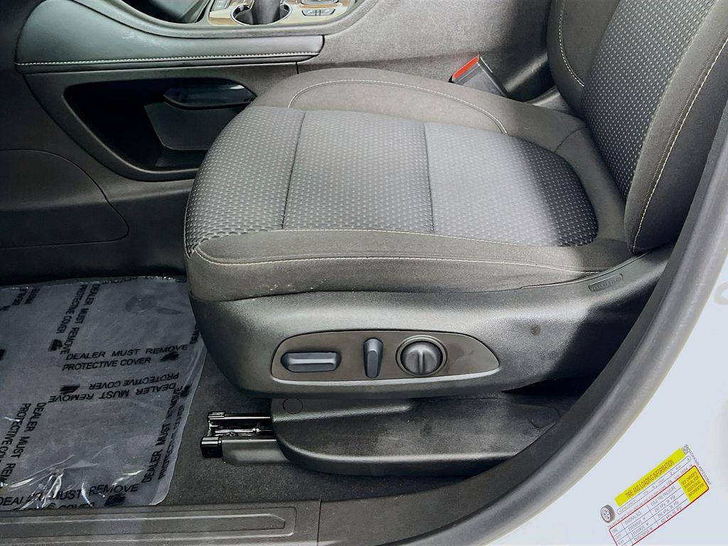 used 2023 GMC Acadia car, priced at $30,167