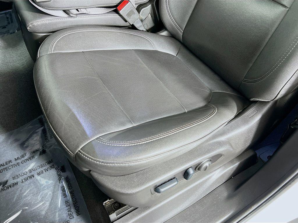 used 2022 GMC Sierra 2500 car, priced at $47,980