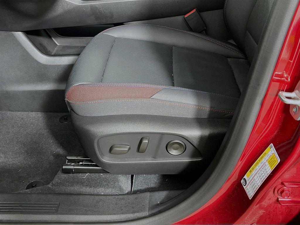 new 2026 Chevrolet Equinox car, priced at $39,978