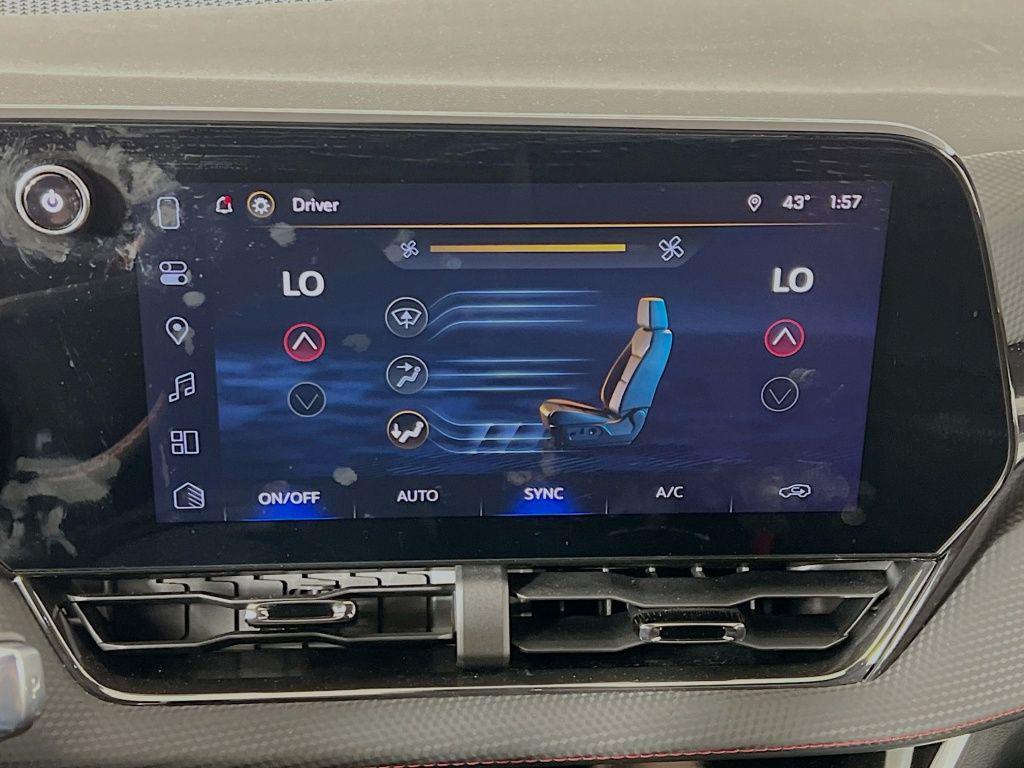 new 2026 Chevrolet Equinox car, priced at $39,978