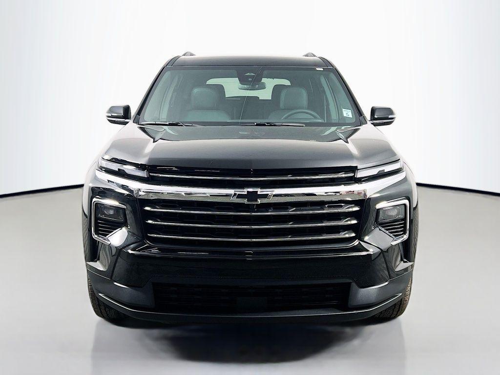 new 2026 Chevrolet Traverse car, priced at $47,716