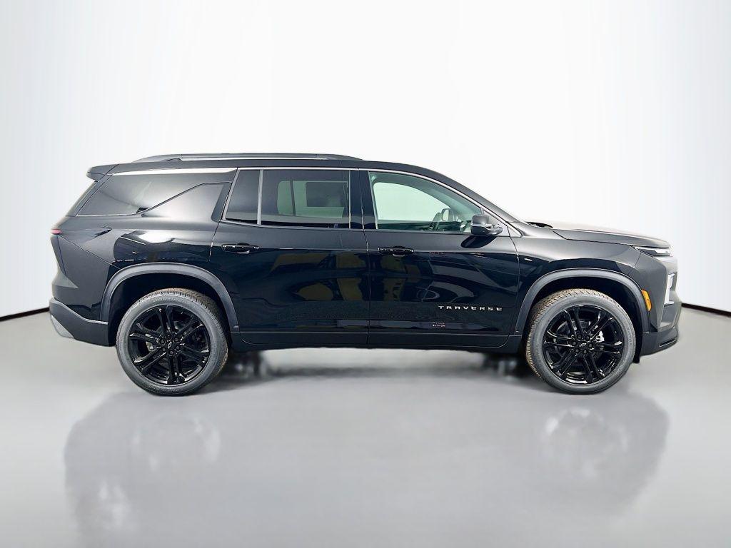 new 2026 Chevrolet Traverse car, priced at $47,716