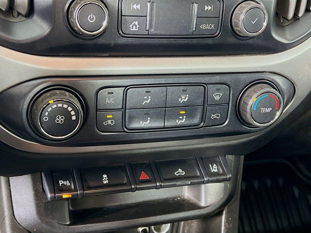 used 2022 Chevrolet Colorado car, priced at $18,613