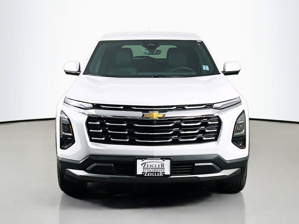new 2026 Chevrolet Equinox car, priced at $32,800