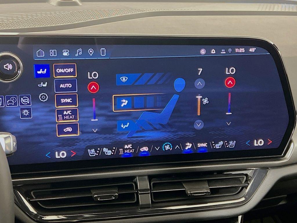 new 2026 Chevrolet Equinox EV car, priced at $41,084