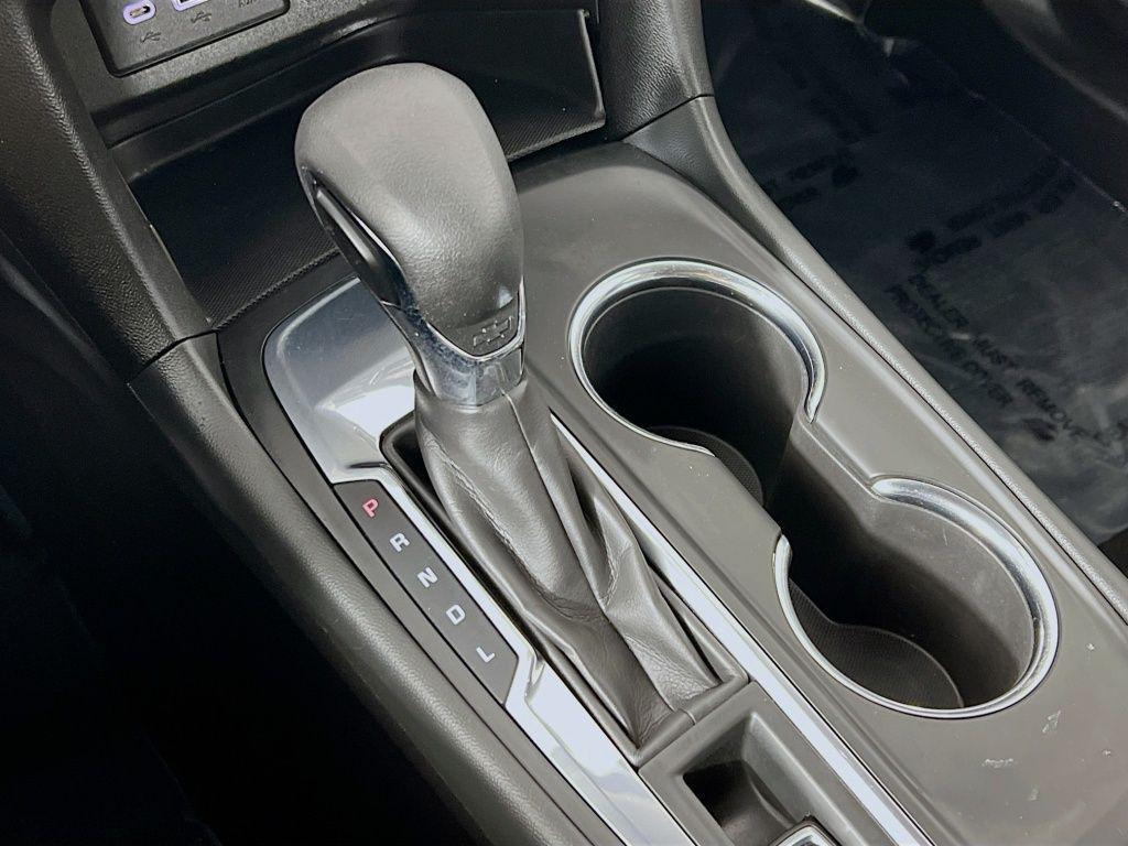 used 2023 Chevrolet Equinox car, priced at $18,325