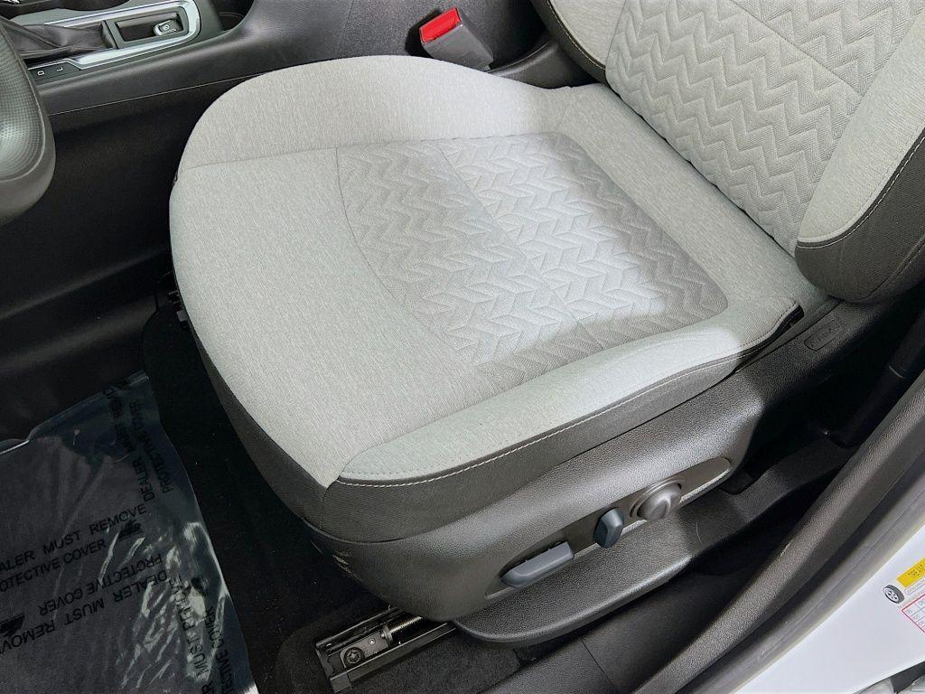 used 2023 Chevrolet Equinox car, priced at $18,325