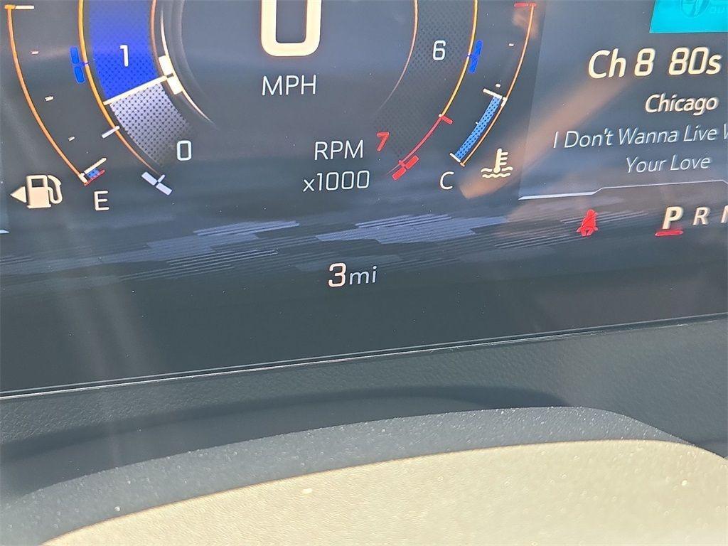 new 2025 Chevrolet Traverse car, priced at $39,861