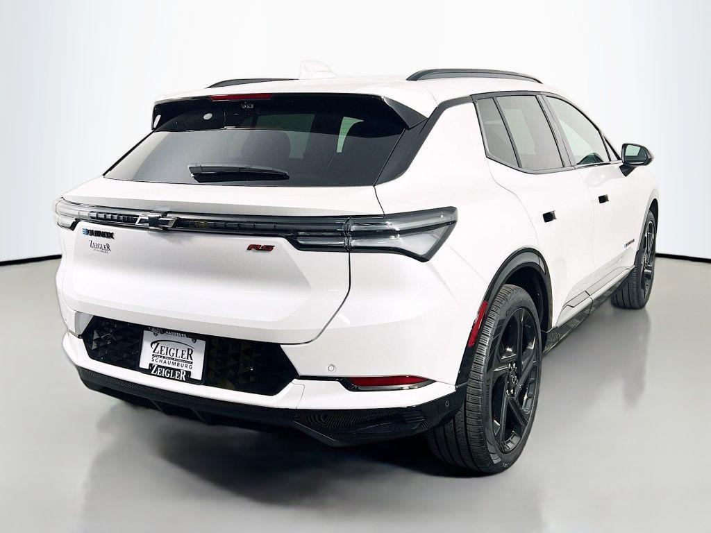 new 2025 Chevrolet Equinox EV car, priced at $47,035