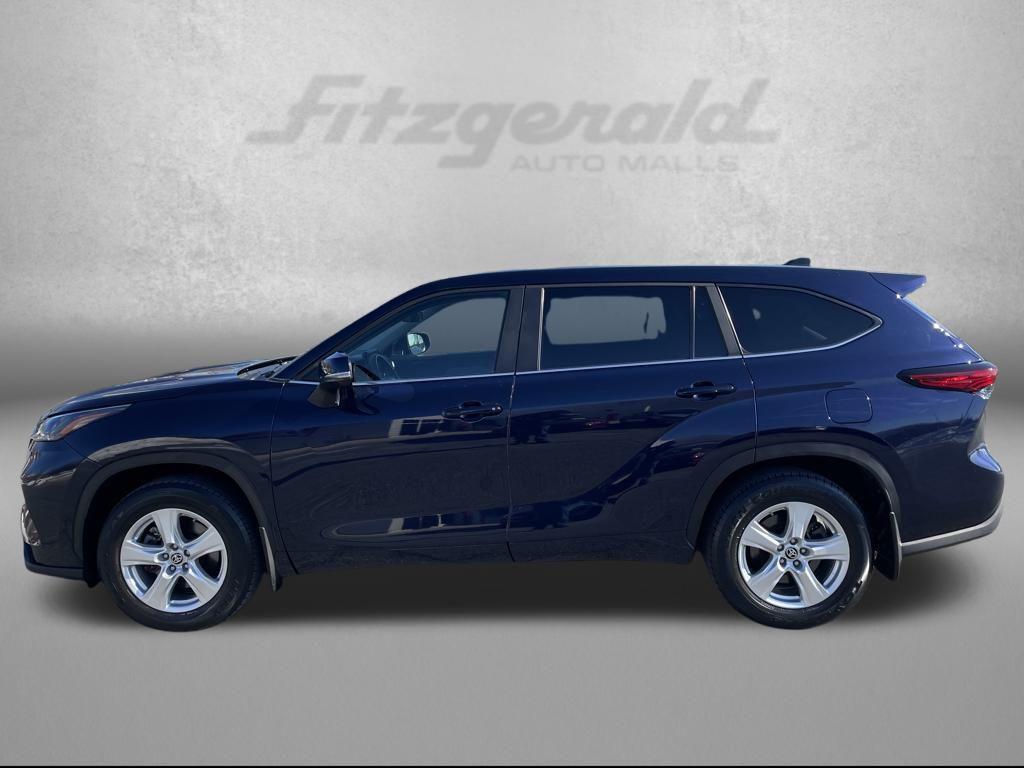 used 2023 Toyota Highlander car, priced at $36,900
