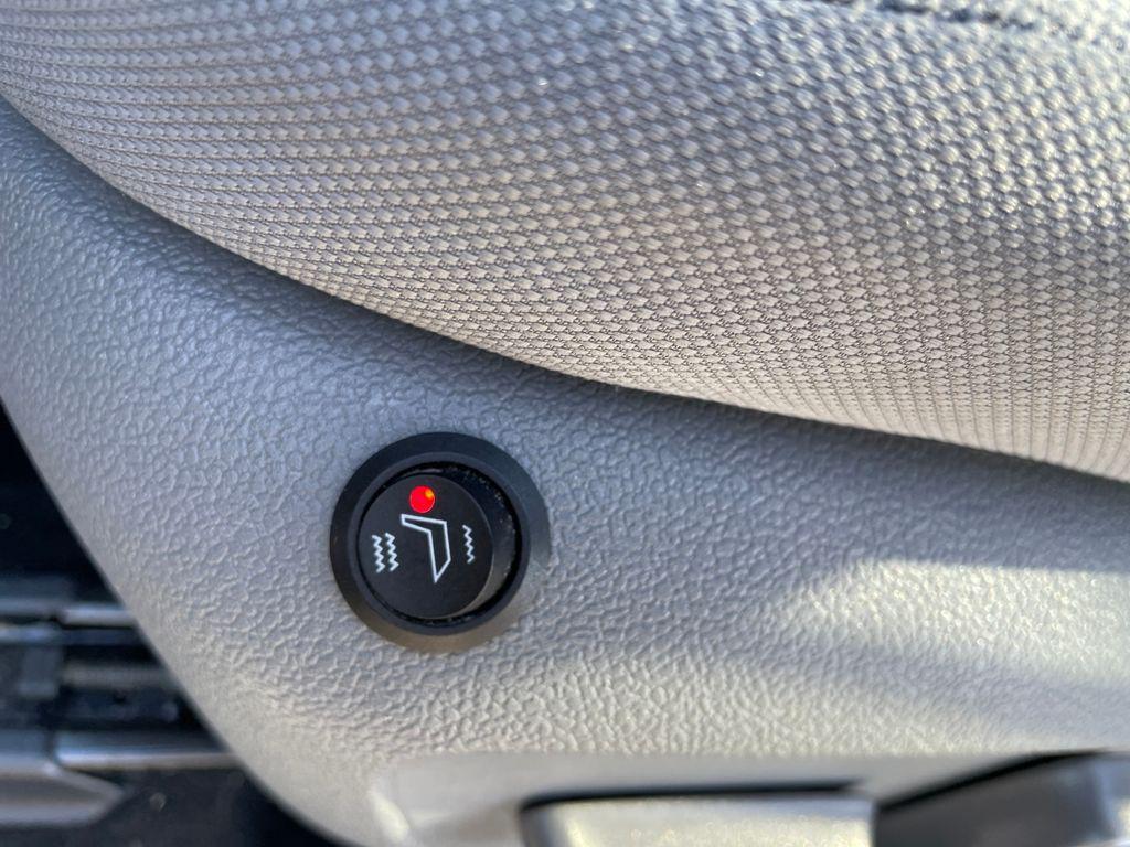 used 2023 Toyota Highlander car, priced at $36,900