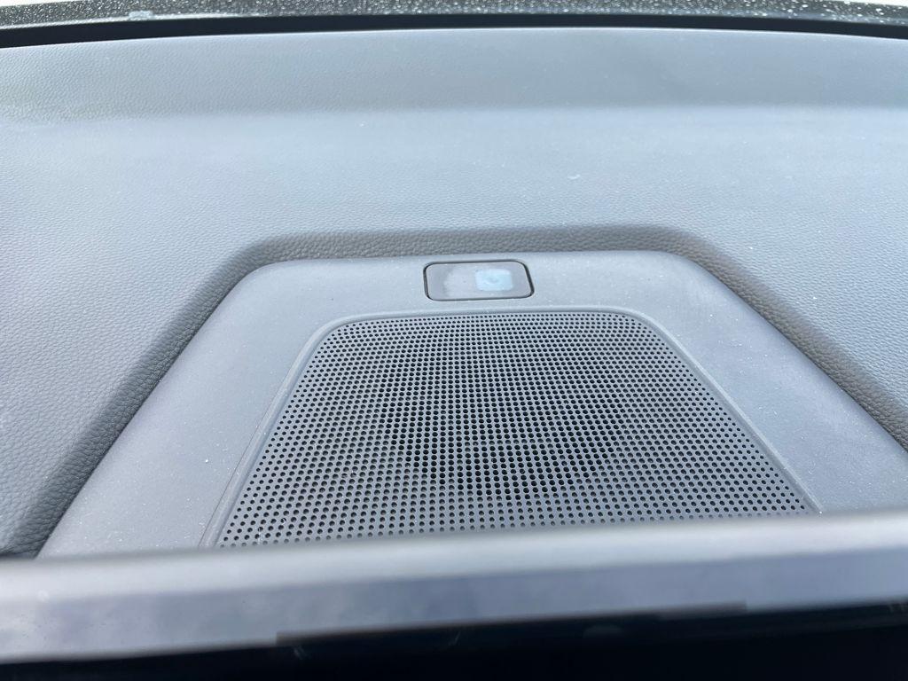 used 2025 Honda CR-V Hybrid car, priced at $29,900