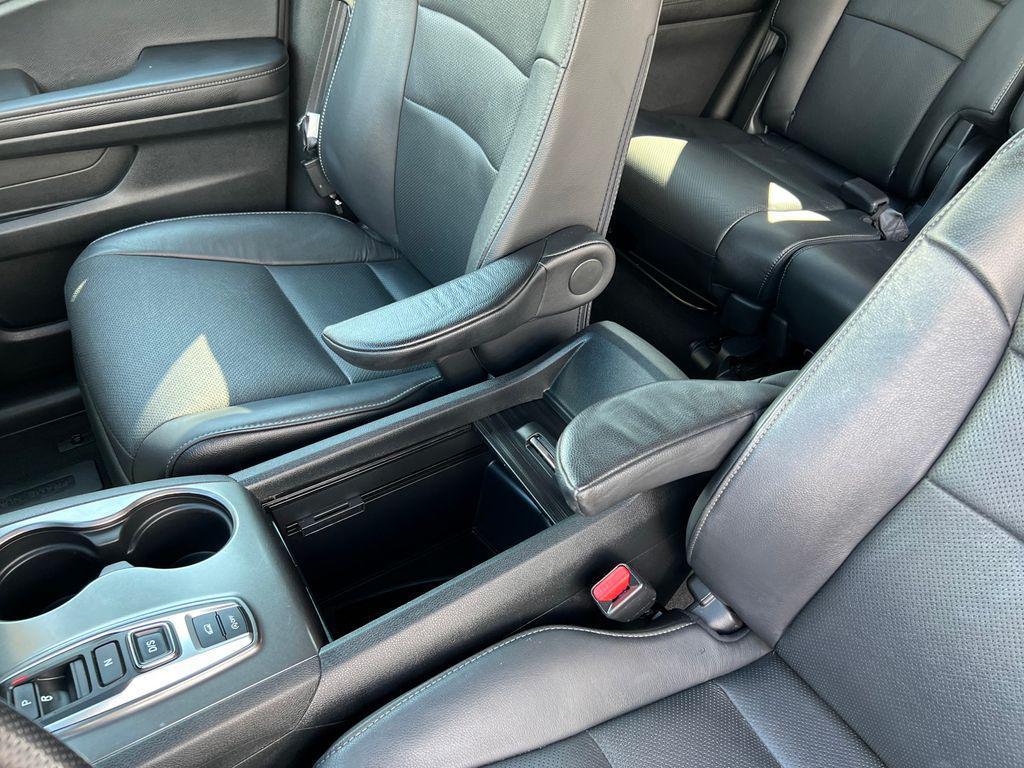 used 2023 Honda Passport car, priced at $29,400