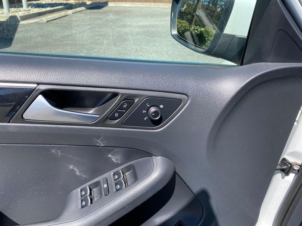 used 2016 Volkswagen Jetta car, priced at $10,699