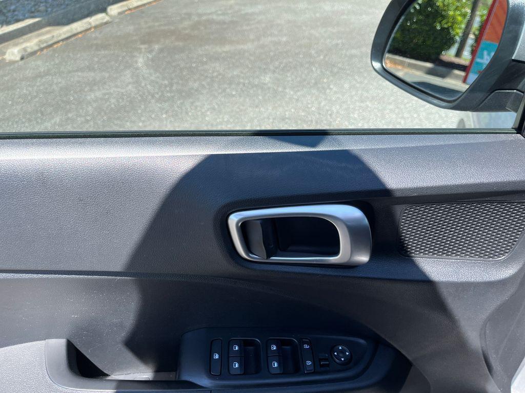 used 2025 Hyundai Venue car, priced at $20,699