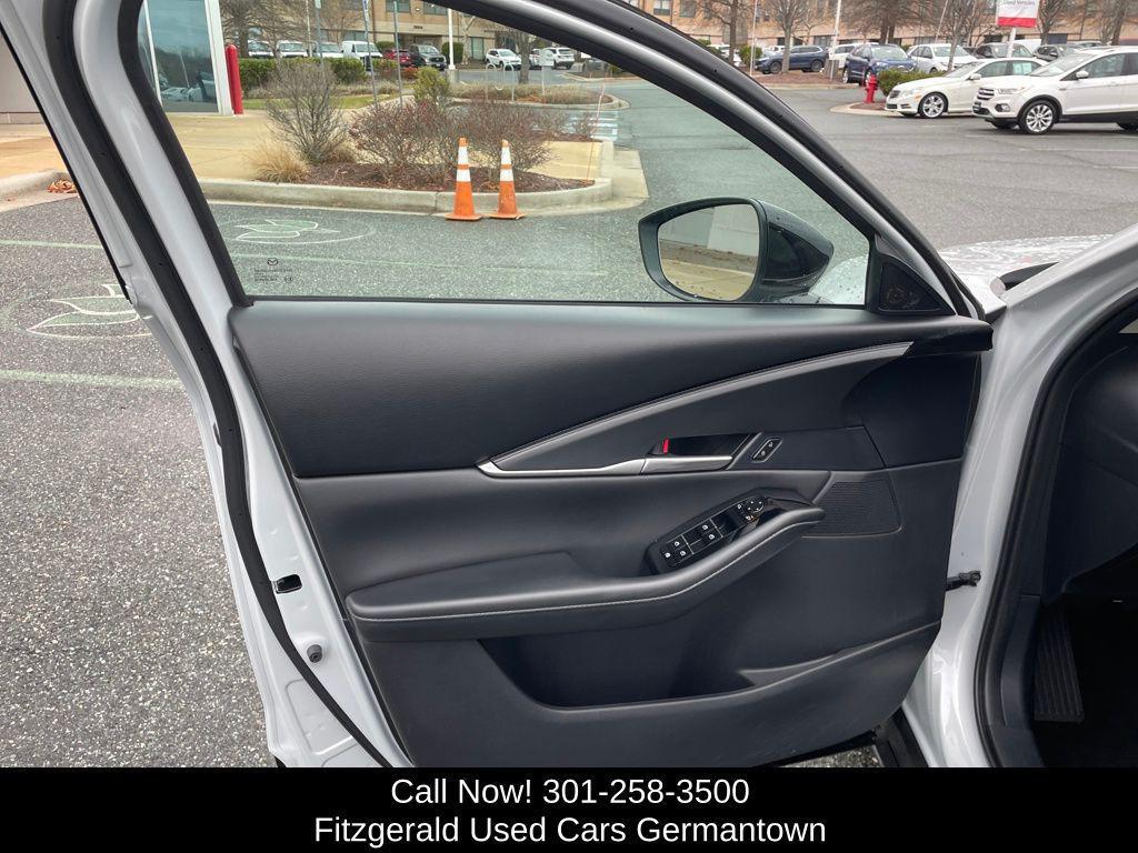 used 2024 Mazda CX-30 car, priced at $22,100