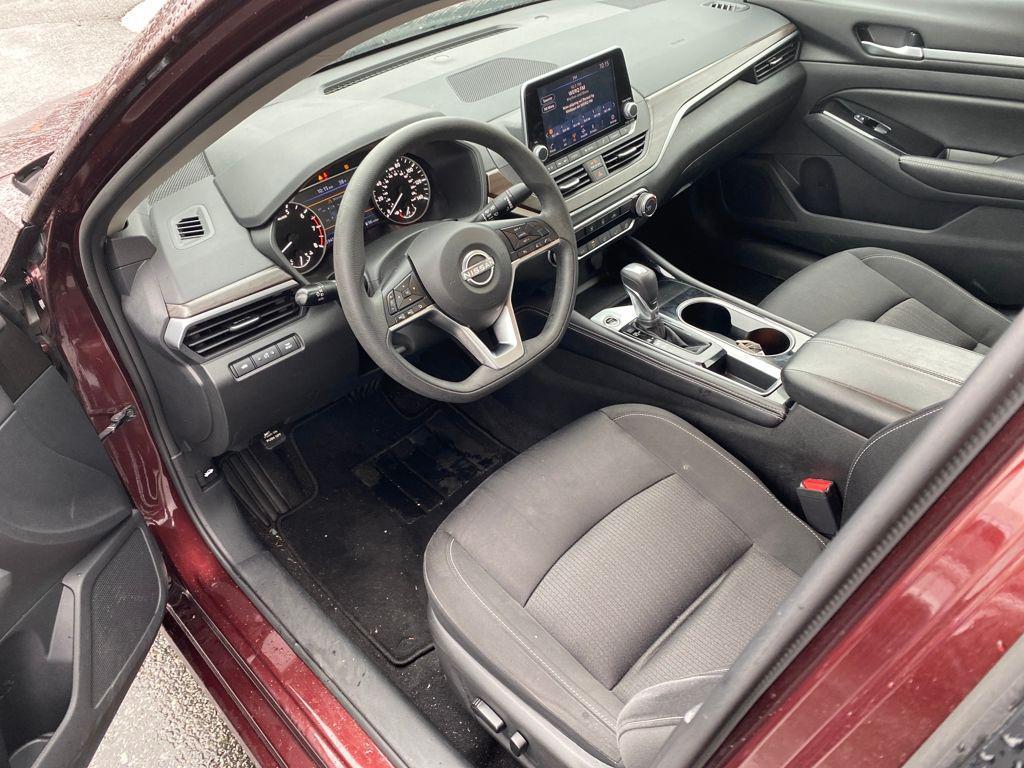 used 2023 Nissan Altima car, priced at $17,900