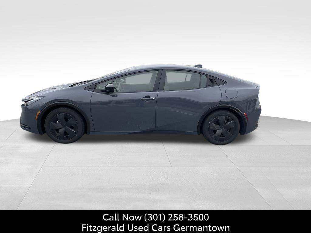 used 2025 Toyota Prius car, priced at $27,500