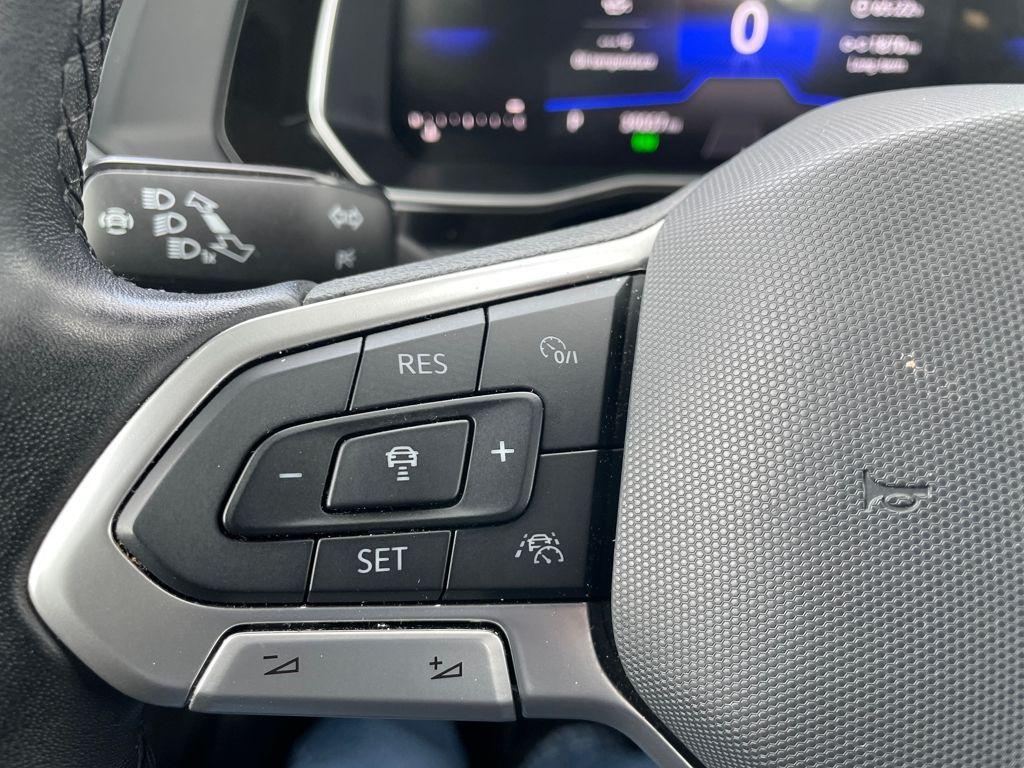 used 2024 Volkswagen Jetta car, priced at $18,900