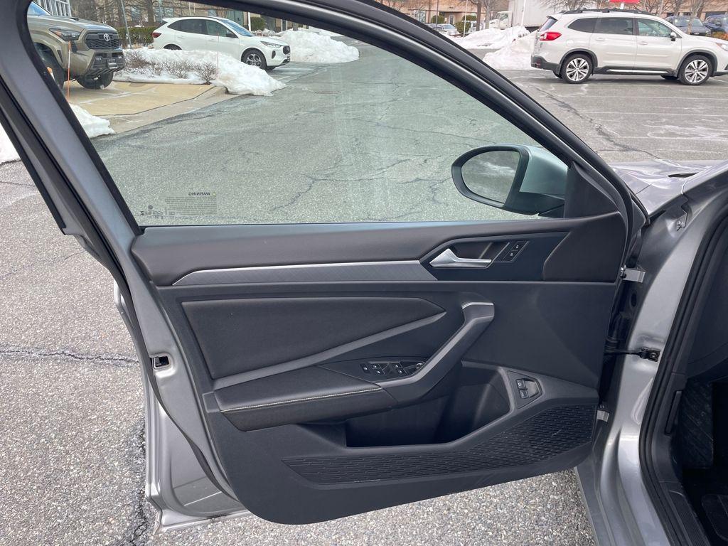 used 2024 Volkswagen Jetta car, priced at $18,900