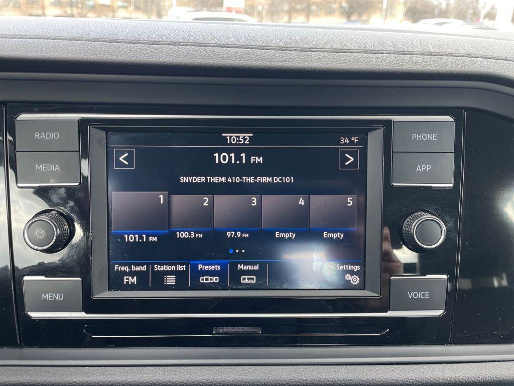 used 2024 Volkswagen Jetta car, priced at $18,900