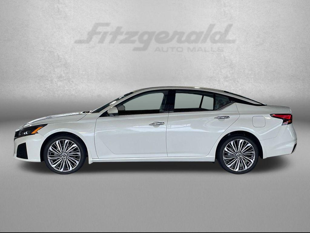 used 2024 Nissan Altima car, priced at $24,800