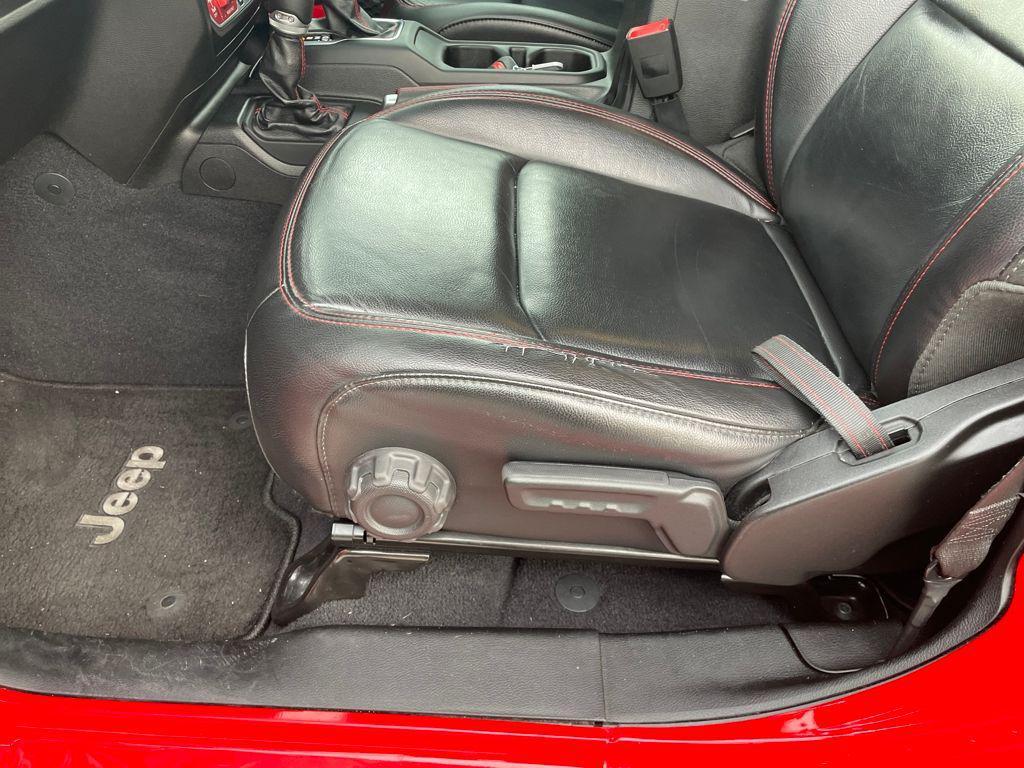 used 2020 Jeep Gladiator car, priced at $24,500