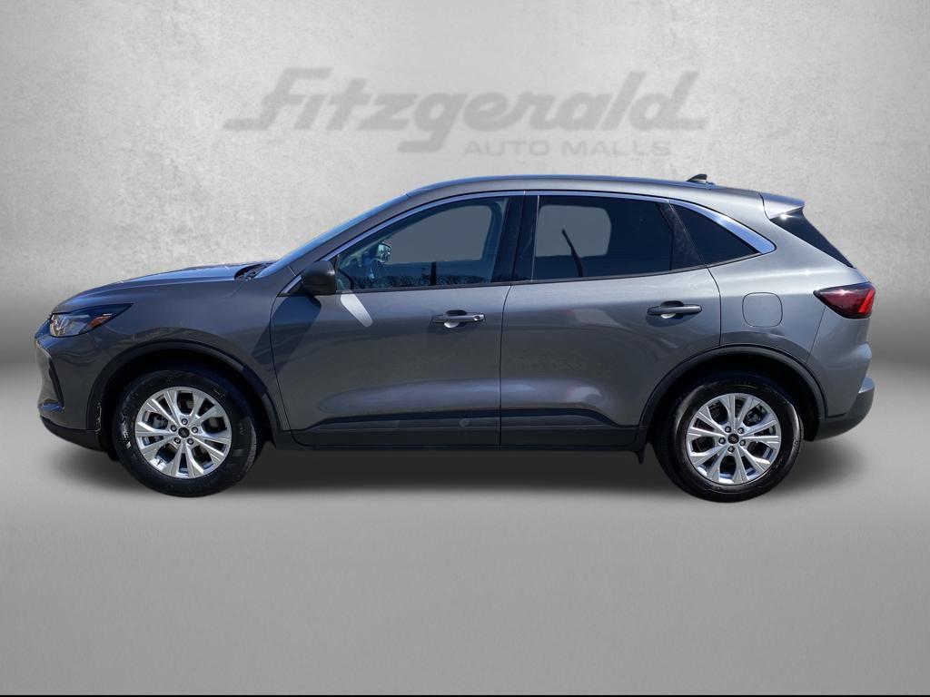 used 2024 Ford Escape car, priced at $19,100