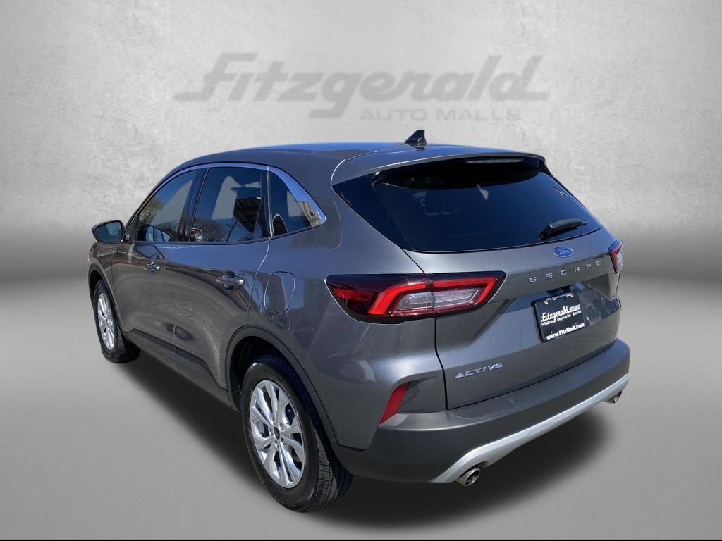 used 2024 Ford Escape car, priced at $19,100