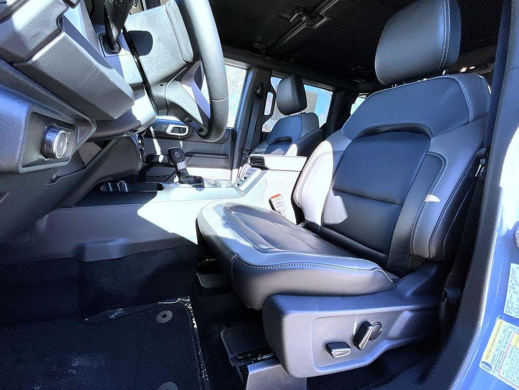new 2025 Ford Bronco car, priced at $48,233