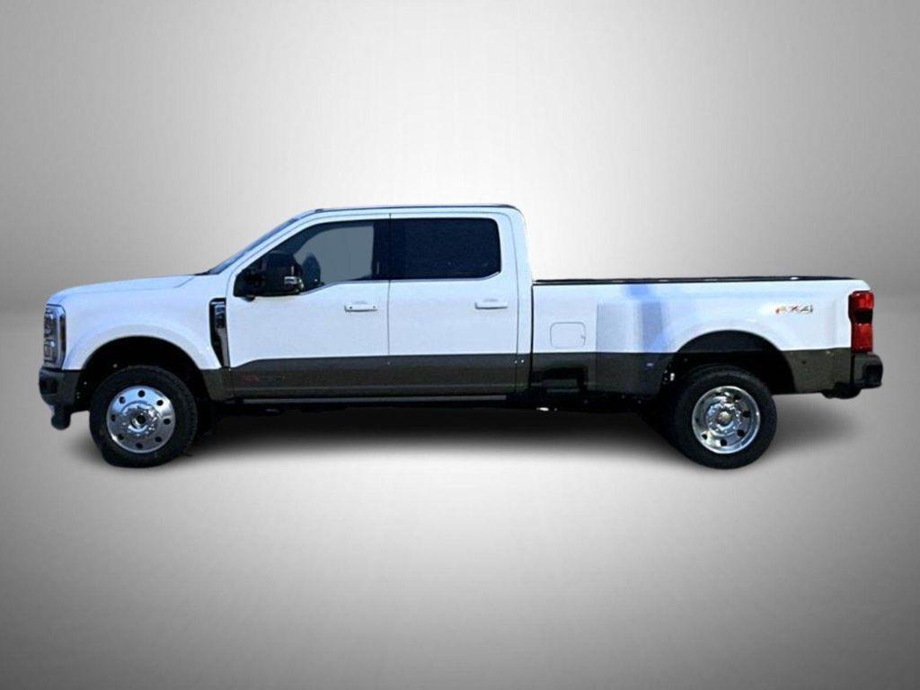 new 2026 Ford F-450 car, priced at $105,319