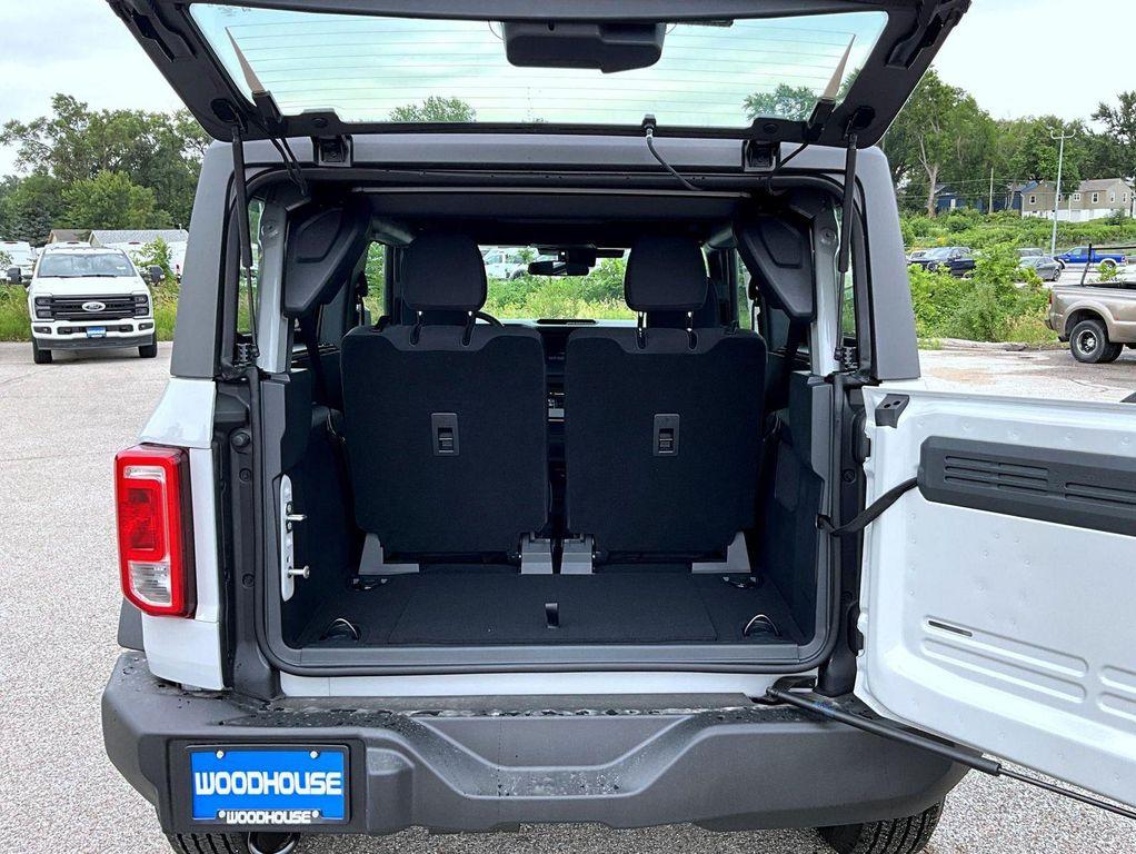 new 2026 Ford Bronco car, priced at $40,923