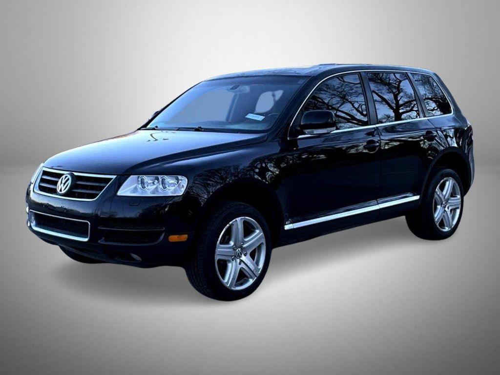 used 2005 Volkswagen Touareg car, priced at $3,995