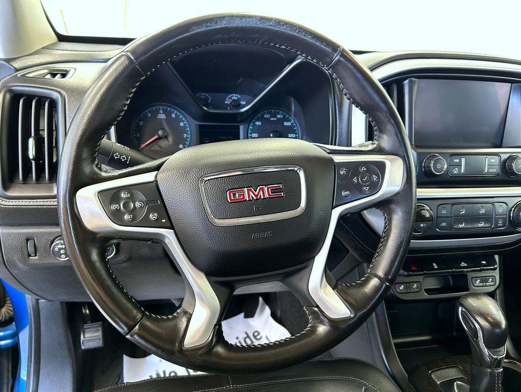 used 2022 GMC Canyon car, priced at $24,995