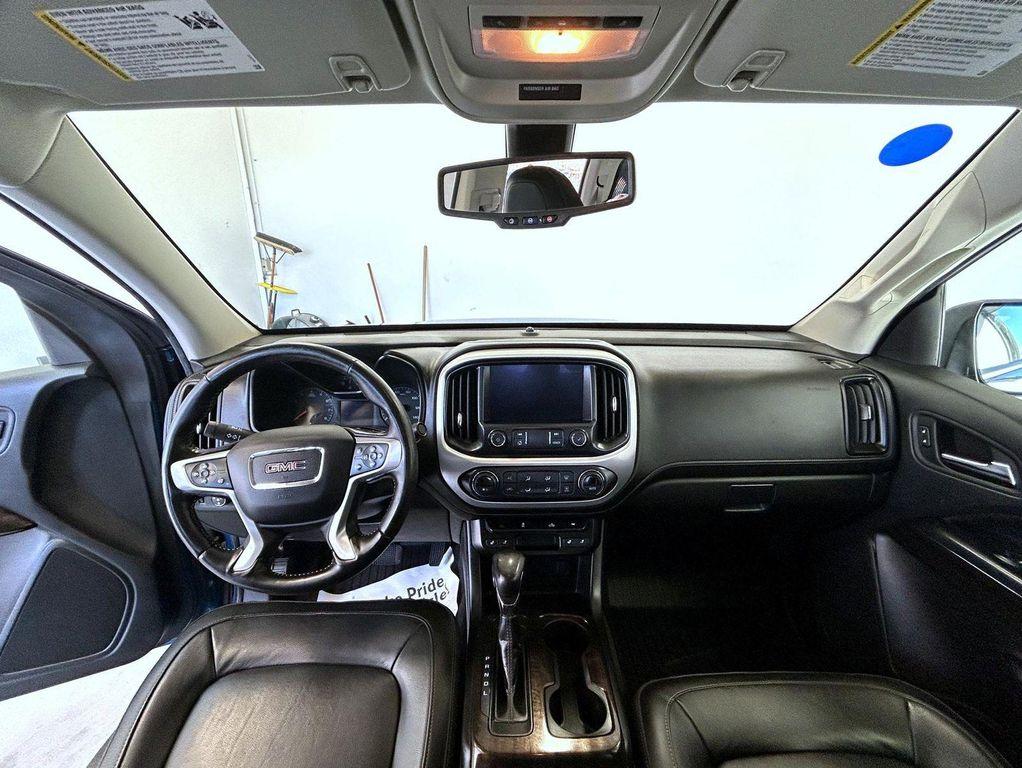 used 2022 GMC Canyon car, priced at $24,995