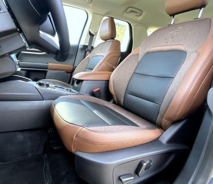 new 2025 Ford Bronco Sport car, priced at $33,296