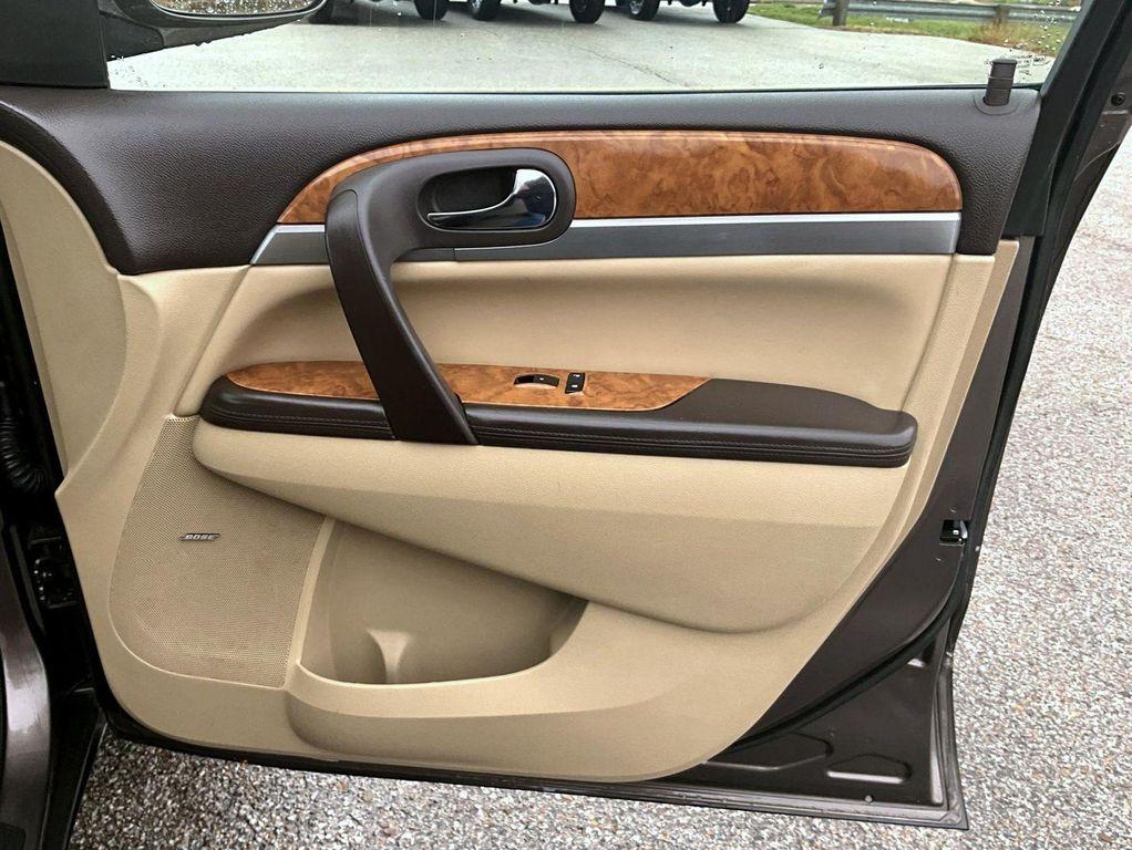 used 2011 Buick Enclave car, priced at $5,995