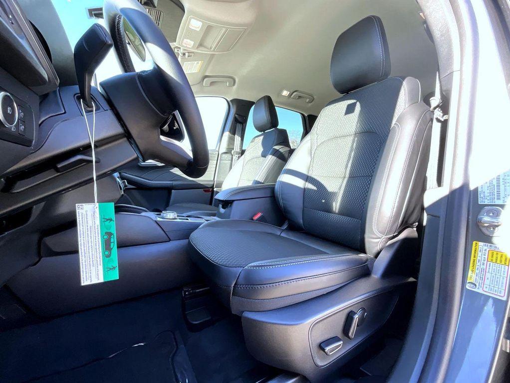 new 2026 Ford Escape PHEV car, priced at $32,694