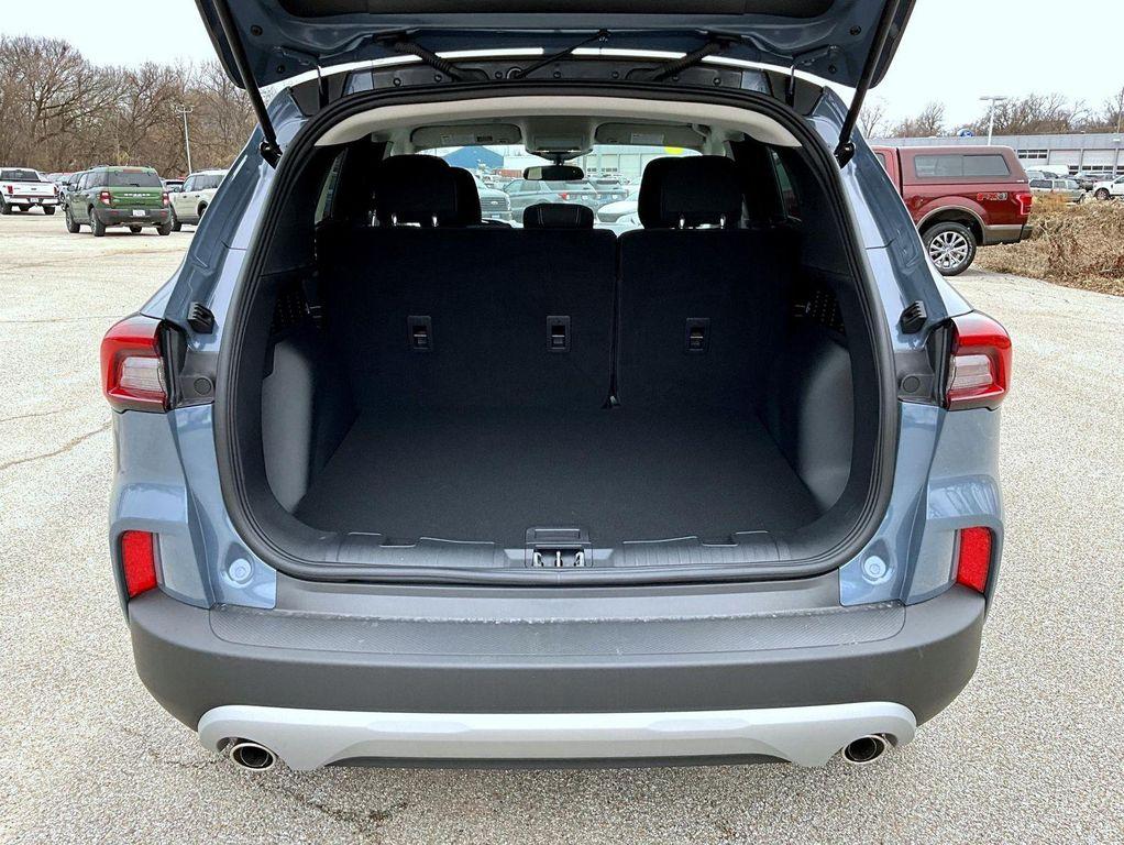 new 2026 Ford Escape car, priced at $31,558
