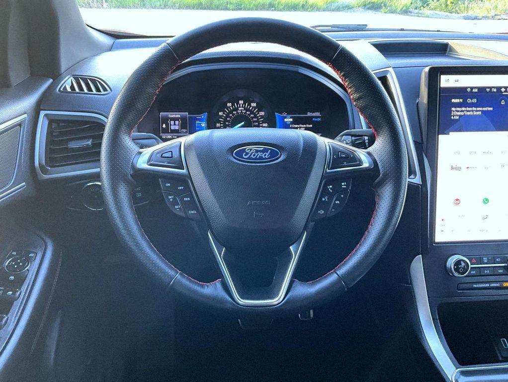 used 2024 Ford Edge car, priced at $34,297