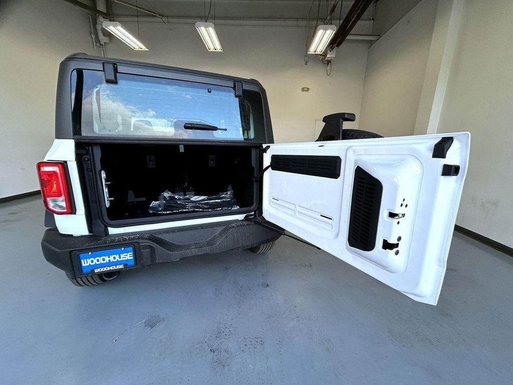 new 2025 Ford Bronco car, priced at $36,459