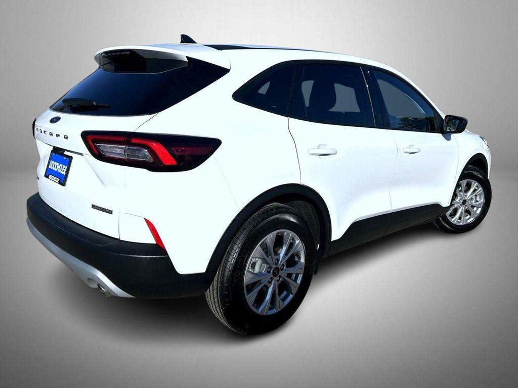 new 2026 Ford Escape car, priced at $28,319