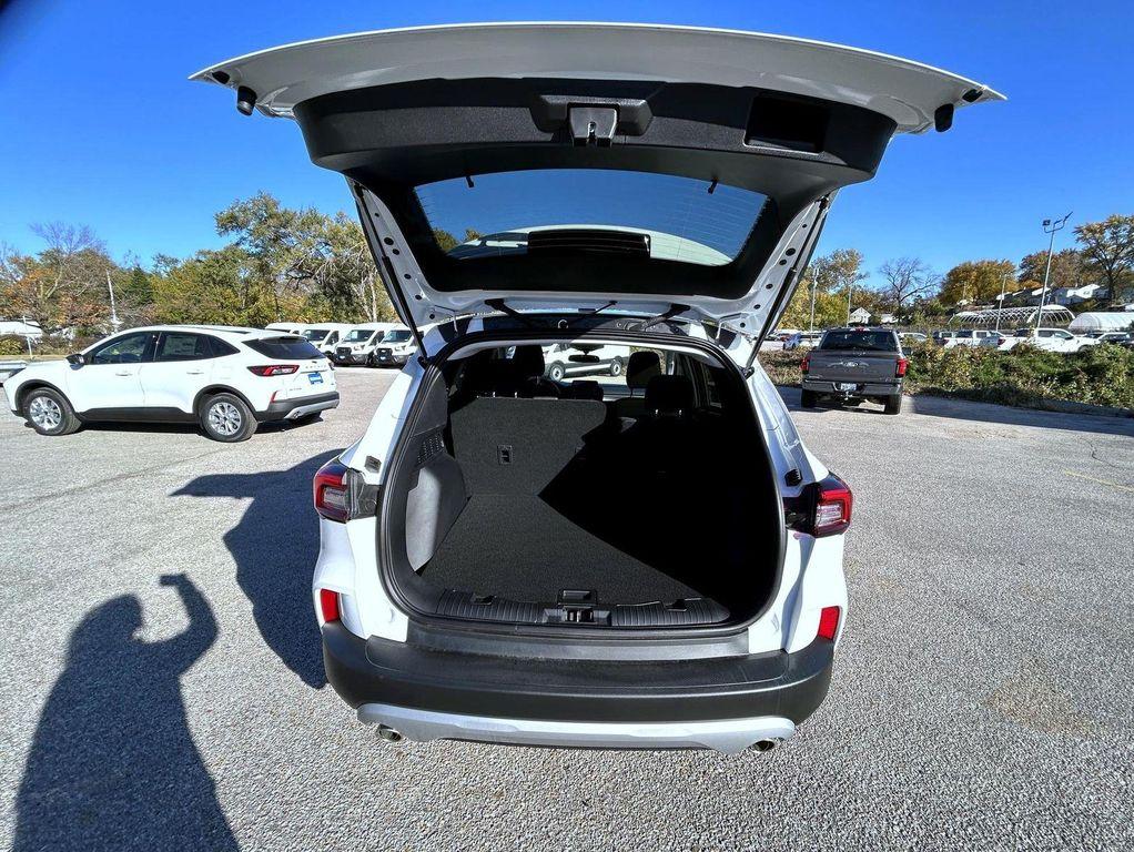 new 2026 Ford Escape car, priced at $28,319